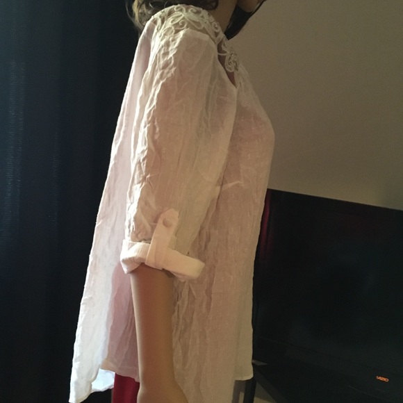 Torrid White Beaded Lace Button Down Size 0 Large - Picture 5 of 8